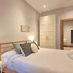 Unique Location - 130m2 & Garden Close To Museums Бильбао