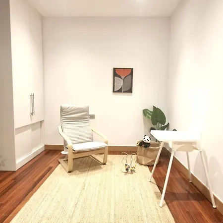 Unique Location - 130m2 & Garden Close To Museums * Bilbao