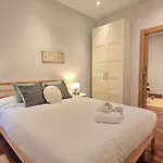 Unique Location - 130m2 & Garden Close To Museums Bilbao