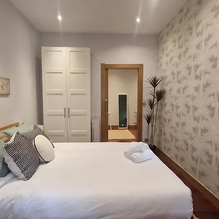 Unique Location - 130m2 & Garden Close To Museums Апартаменты Бильбао