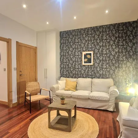 Unique Location - 130m2 & Garden Close To Museums Більбао