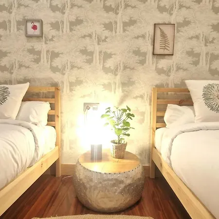 Апартаменти Unique Location - 130m2 & Garden Close To Museums *