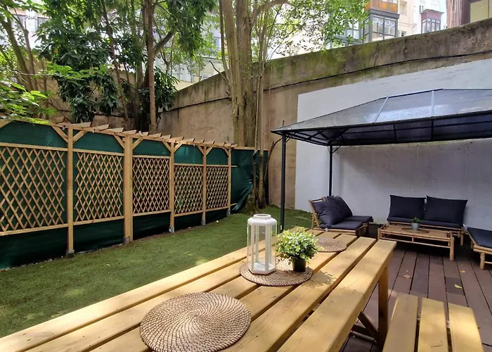 Unique Location - 130m2 & Garden Close To Museums ビルバオ