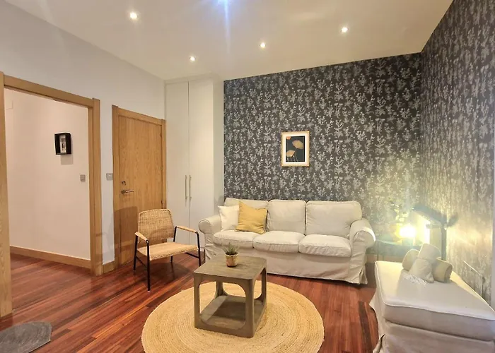 Unique Location - 130m2 & Garden Close To Museums ビルバオ