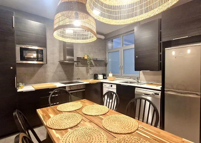 Unique Location - 130m2 & Garden Close To Museums