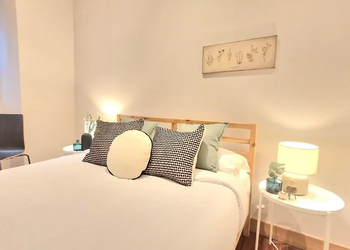 アパート Unique Location - 130m2 & Garden Close To Museums ビルバオ