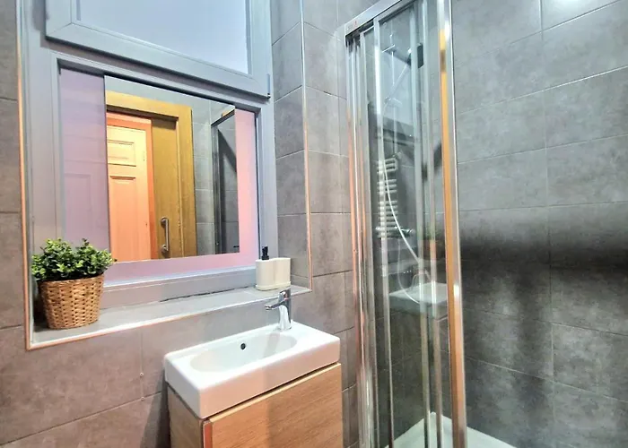 Unique Location - 130m2 & Garden Close To Museums Апартаменты