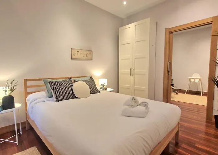 Unique Location - 130m2 & Garden Close To Museums Бильбао