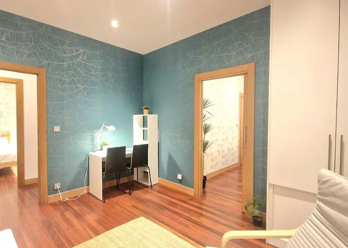 Unique Location - 130m2 & Garden Close To Museums Lägenhet Bilbao